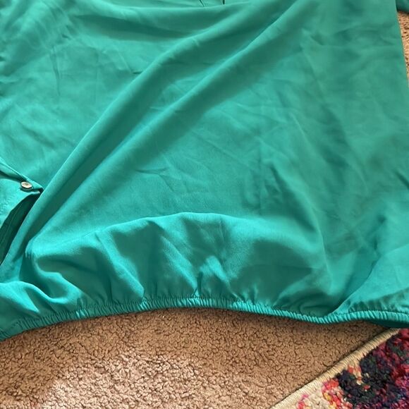 Zara small green blouse - Picture 4 of 7